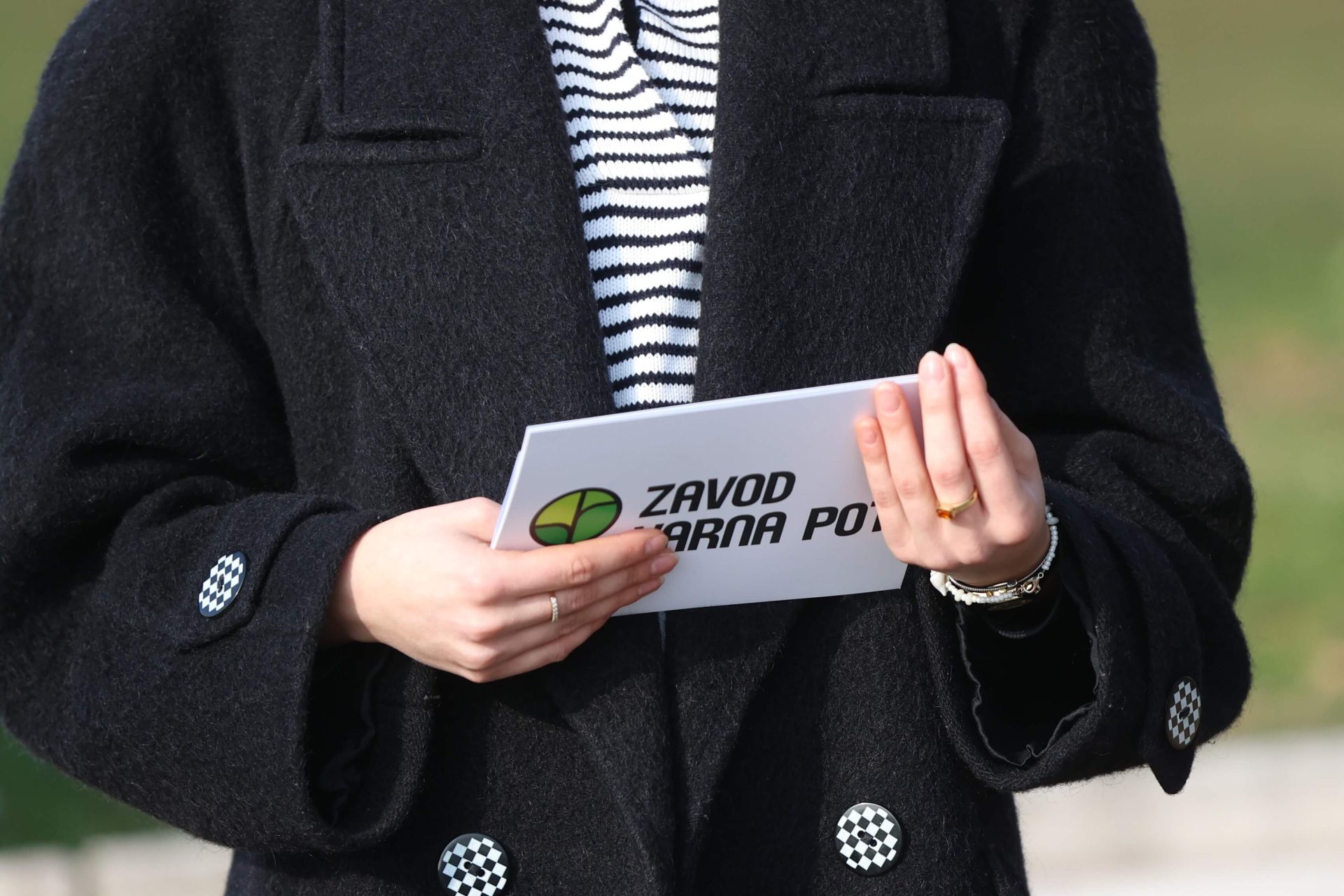 zavod-varna-pot-svetovni-dan-spomina-na-zrtve-prometnih-nesrec-spomenik-7